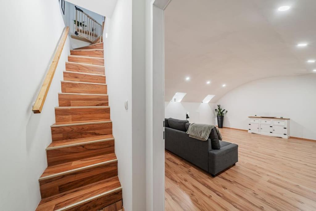 117 M² Near Nussdorferstrasse Leilighet Wien Eksteriør bilde